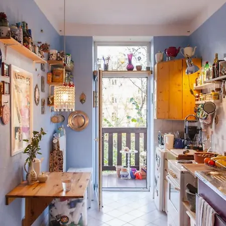 Apartment Gemuetliche Mit Balkon - Suedplatz Nur 2 Minuten Entfernt *