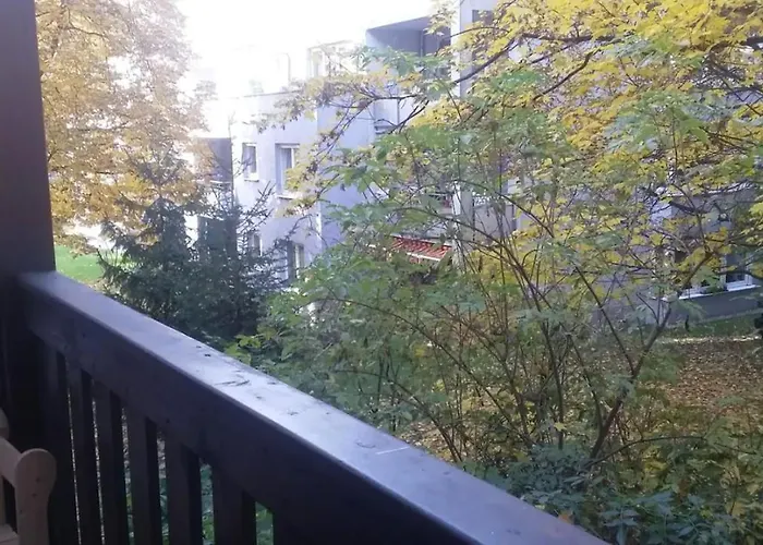 Gemuetliche Mit Balkon - Suedplatz Nur 2 Minuten Entfernt * Leipzig